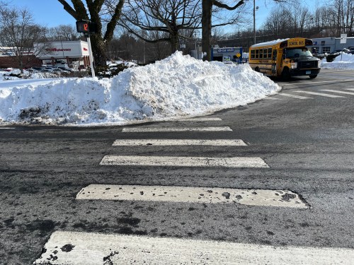 Hamden Students Risk Safety Due to Snowy Obstacles