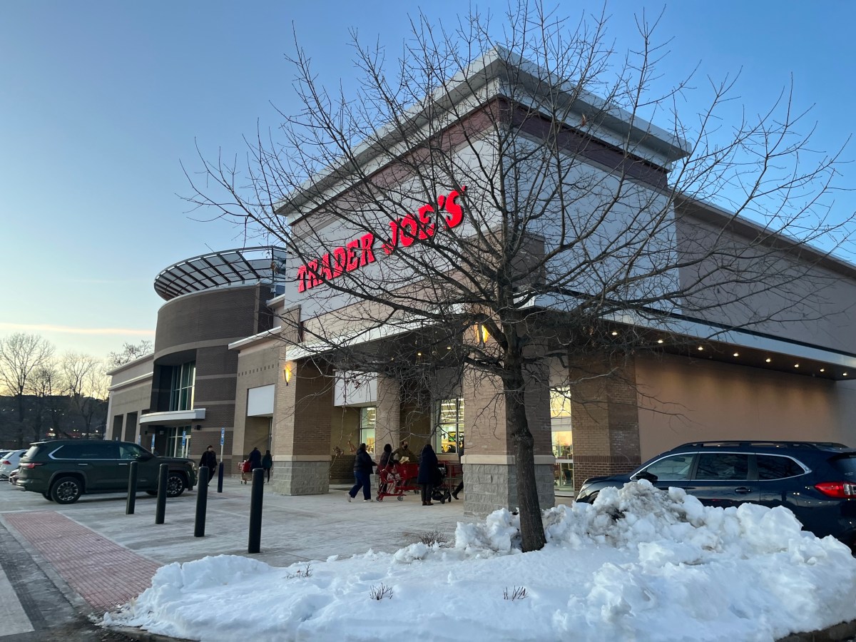 Trader Joe’s Opens in Hamden